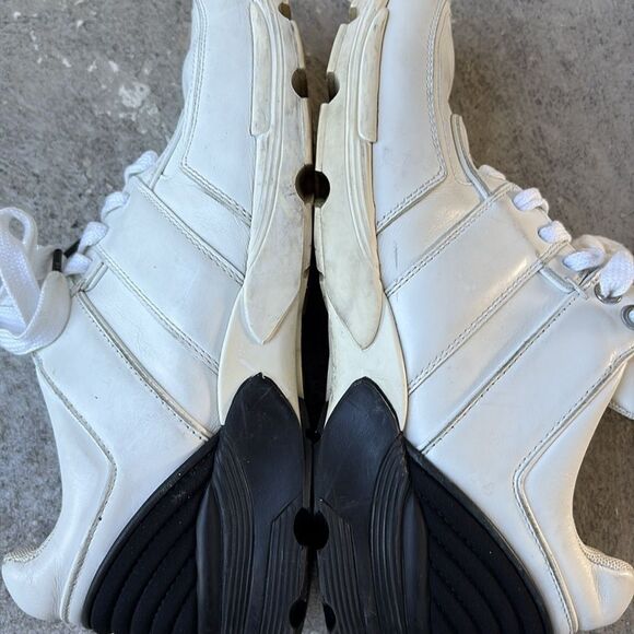 Chanel leather trainers - Picture 11 of 12